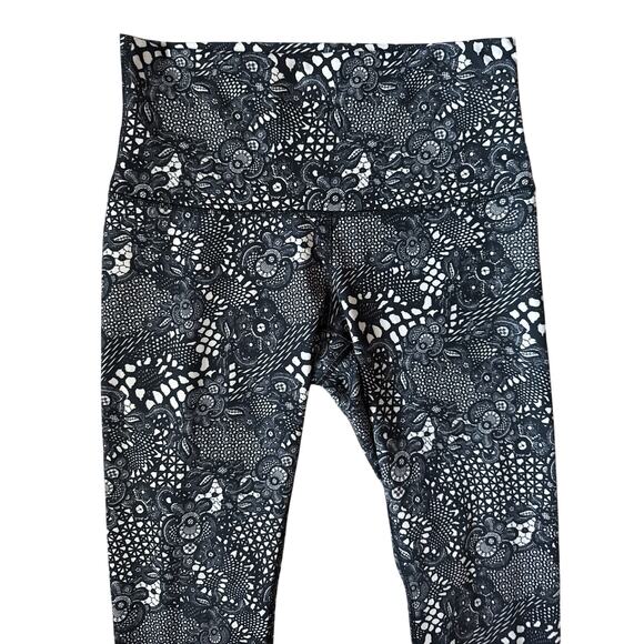 Lululemon Wunder Under Full-On Luon Leggings Pretty Lace Black & White Size 10 - Picture 10 of 13